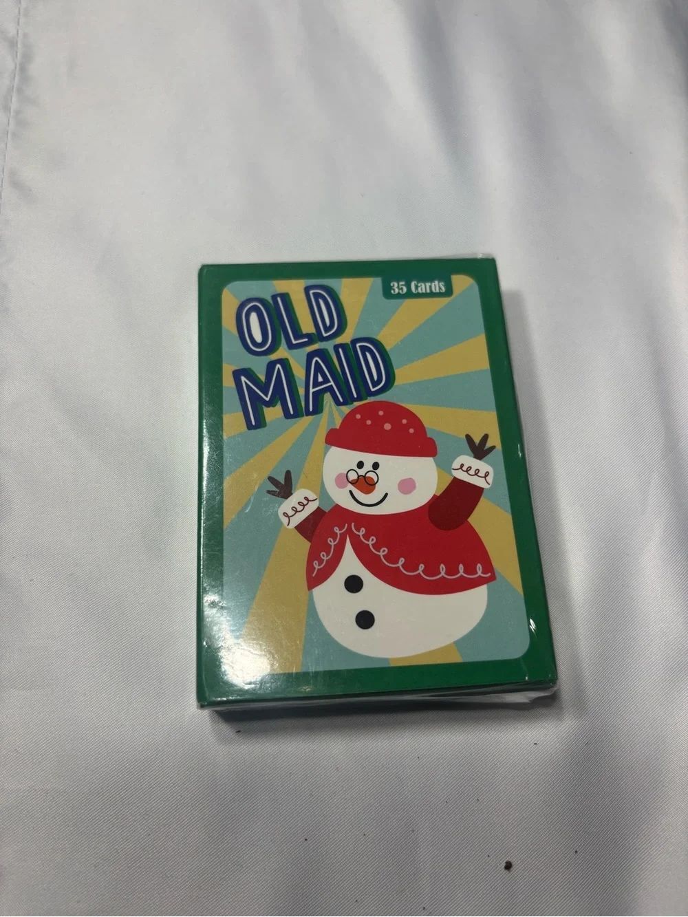 New Old Maid Christmas Card Game - Green Snowman Deck (35 Cards)